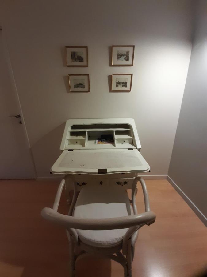 Homestay Rooms Paris Porte De Versailles חדר תמונה